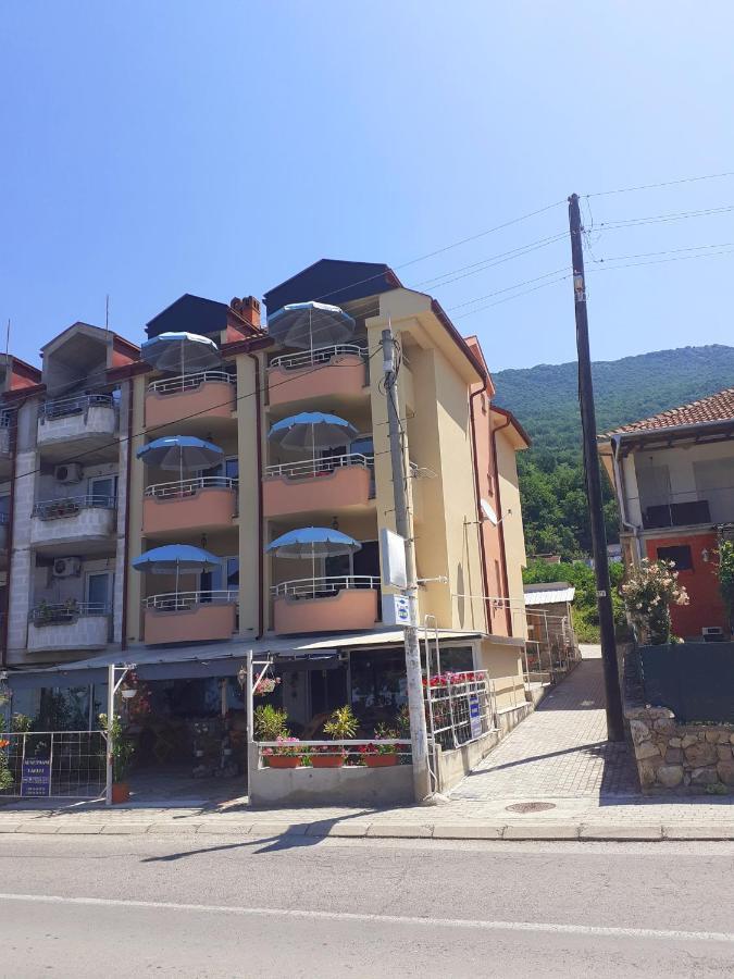 Apartmani Bakule Peštani المظهر الخارجي الصورة