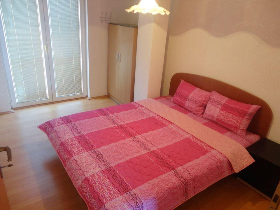 Apartmani Bakule Peštani الغرفة الصورة